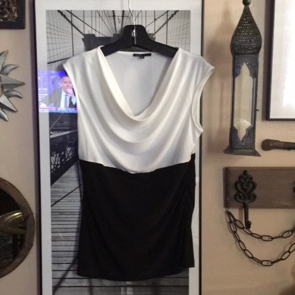 Chaus back and white Camisole Med NWOT